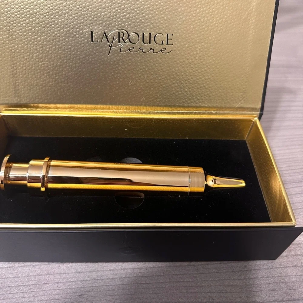 LaRouge Instant Face Lift Tool